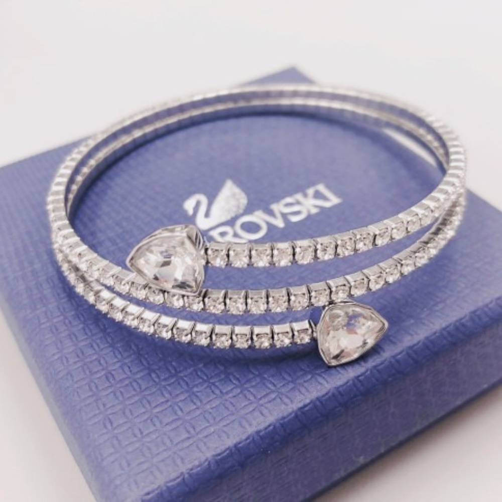 TWISTY TRIANGLE BANGLE, WHITE, RHODIUM PLATING